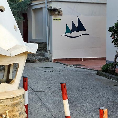 Caravel Monolocale Villa ลิโด ดิ กามาโยเร ภายนอก รูปภาพ