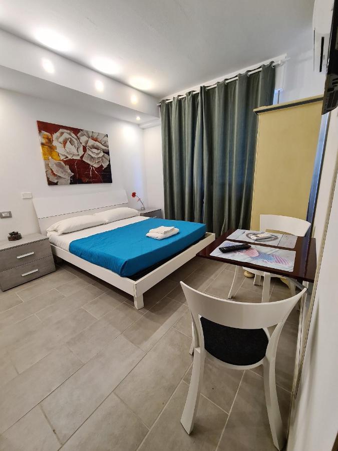Caravel Monolocale Villa ลิโด ดิ กามาโยเร ภายนอก รูปภาพ